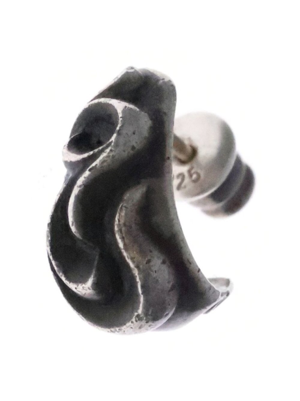 Chrome Hearts Carved Teardrop Curved Earrings Silver